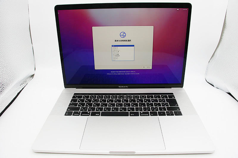 買取実績》Apple MacBook Pro 15-inch 2018 2.2GHz i7/32GB/SSD 512GB