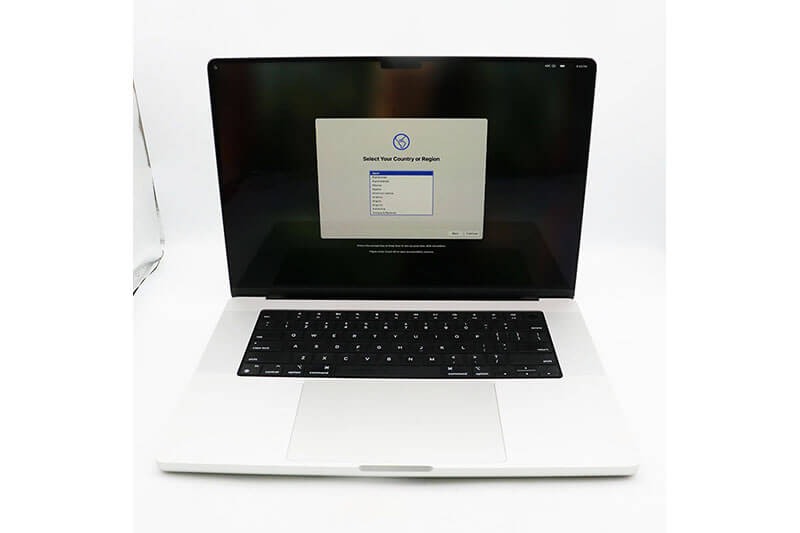 Apple MacBook Pro 16-inch 2021 シルバー M1 Pro/32GB/SSD 512GB｜中古買取価格120,000円